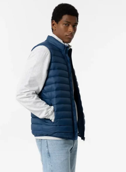 CHALECO ACOLCHADO AZUL HOMBRE 10053603 7702 CHALECO ACOLCHADO AZUL HOMBRE 10053603 7702 en Brunos Moda