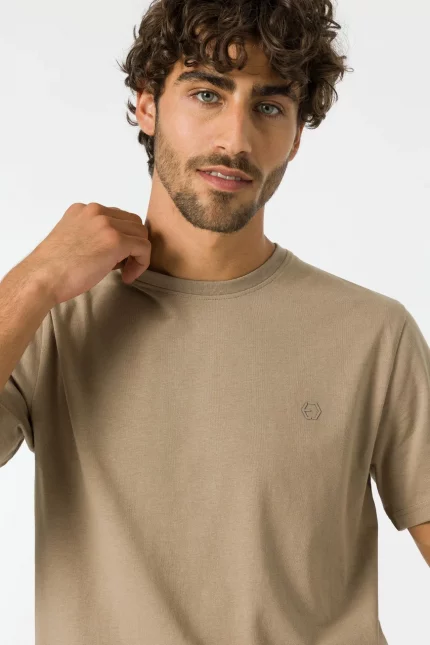 CAMISETA MARRON BASICA HOMBRE 100483041