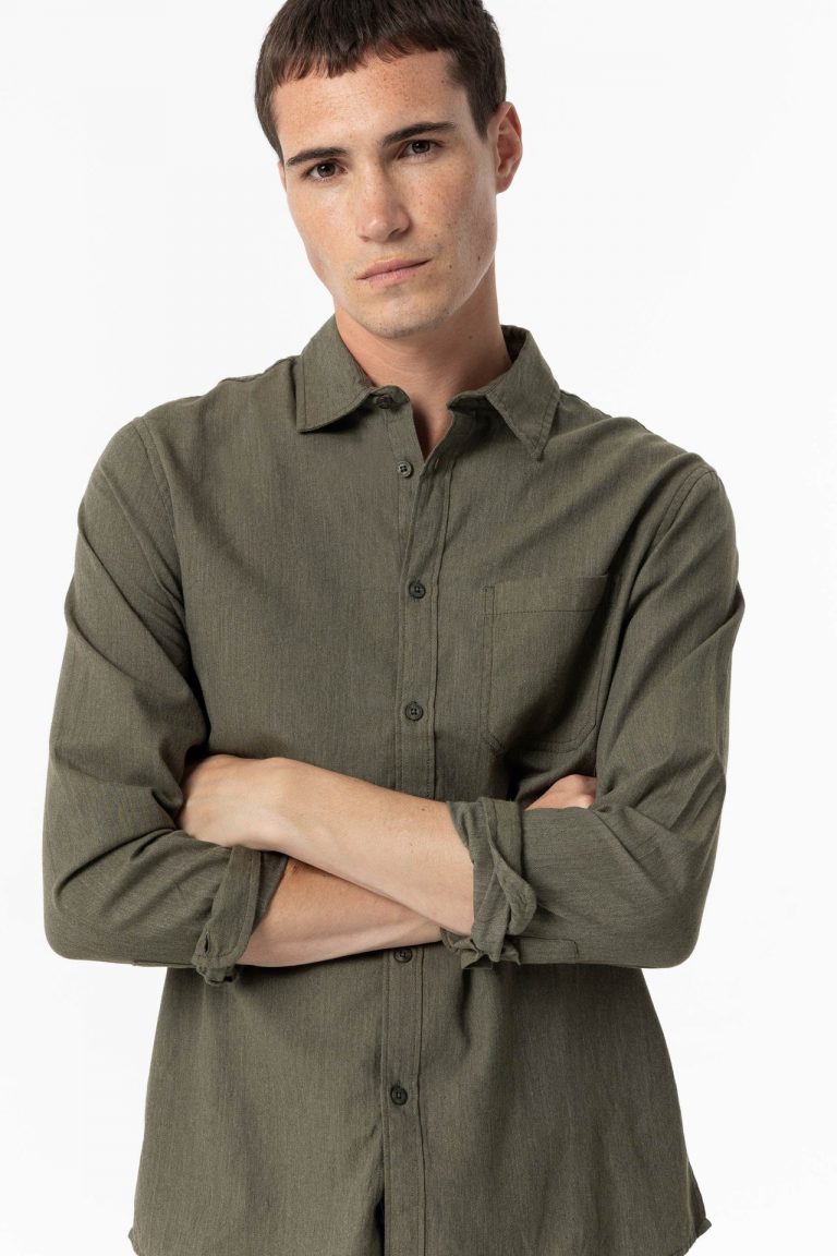 CAMISA VERDE LISA HOMBRE 10056868_826