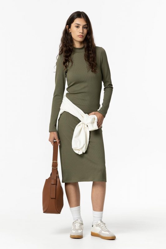 VESTIDO MIDI CANALE VERDE 10057332 831 3 VESTIDO MIDI CANALÉ VERDE 10057332_831