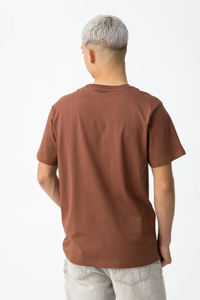 CAMISETA UNIVERSIDAD MARRON CHICO 10060141_291 (2)