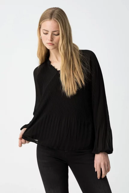 BLUSA PLISADA NEGRA MUJER 10059162_000