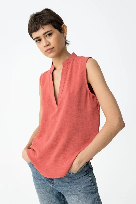 BLUSA SATINADA ROJA SIN MANGAS MUJER 10059540_447