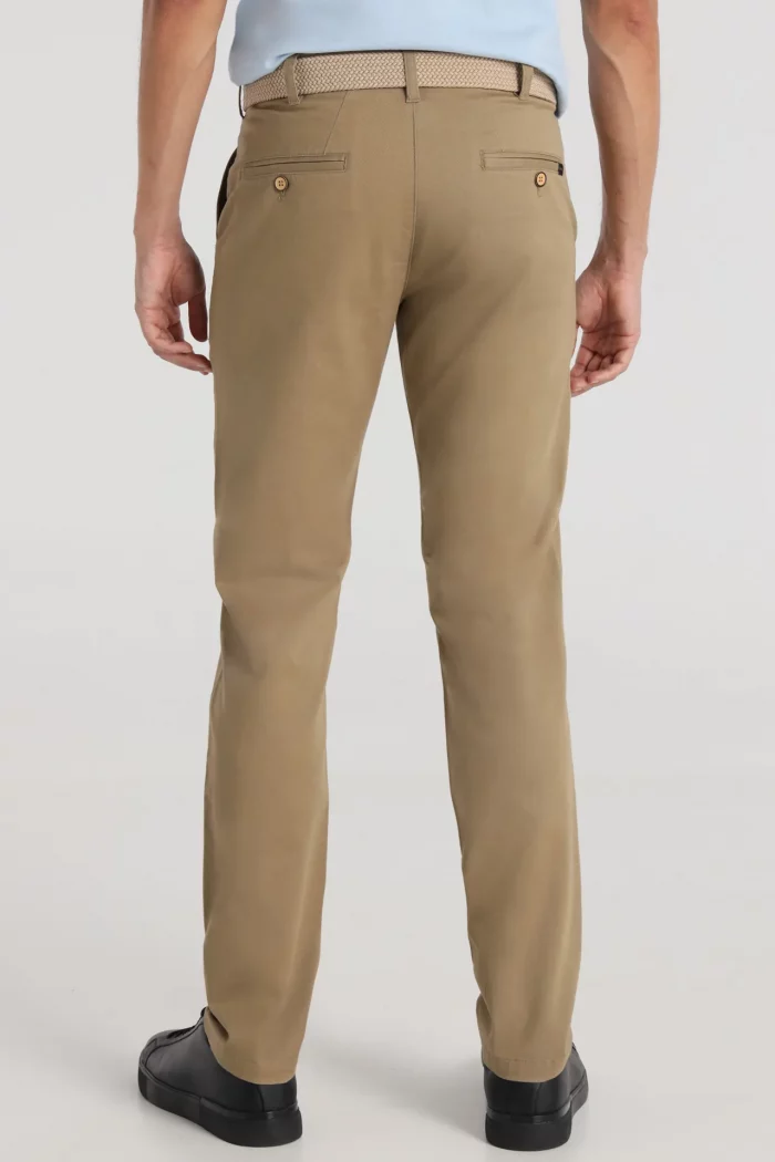 PANTALON CHINO REGULAR FIT BEIGE BRUNOS BENDORFF 801015001-285 (1)