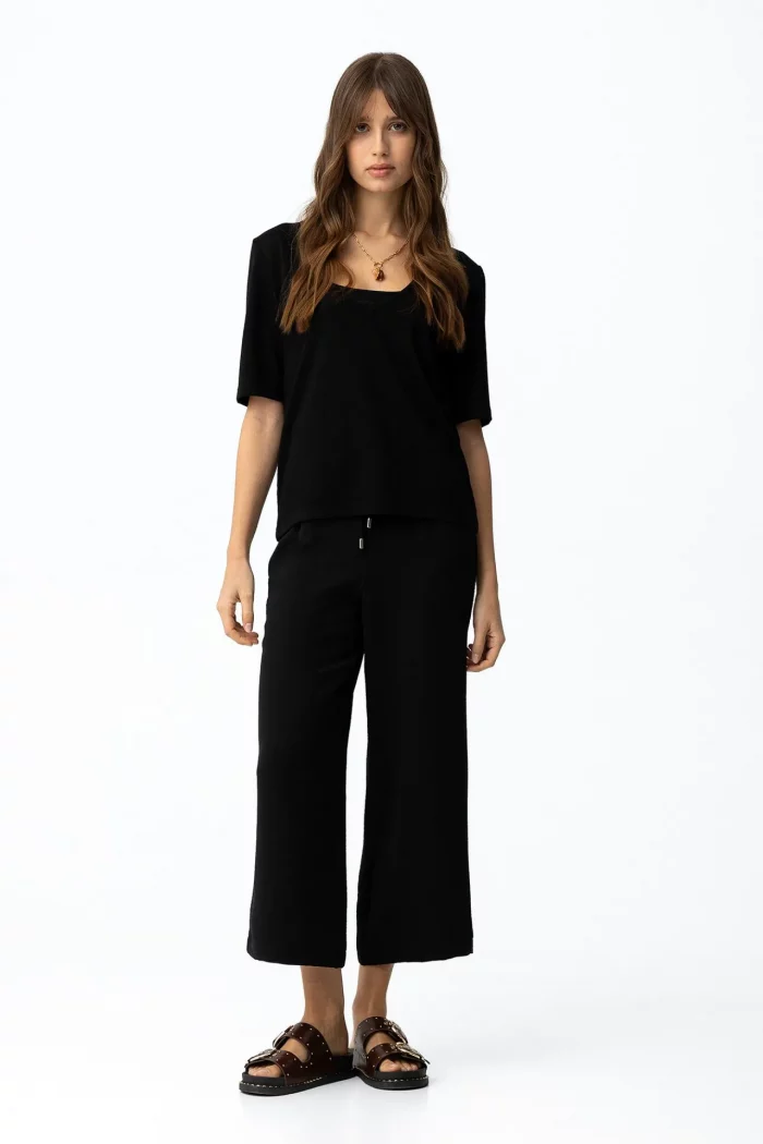 PANTALON FLUIDO NEGRO WIDE MUJER 10064589_000 BRUNOS TIFFOSI (5) PANTALON FLUIDO NEGRO WIDE MUJER 10064589_000 BRUNOS TIFFOSI