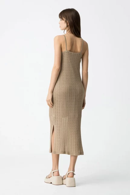 VESTIDO MIDI PUNTO ABIERTO BEIGE 10059016_173