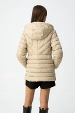 ABRIGO ACOLCHADO BEIGE CAPUCHA MUJER 10061996_134