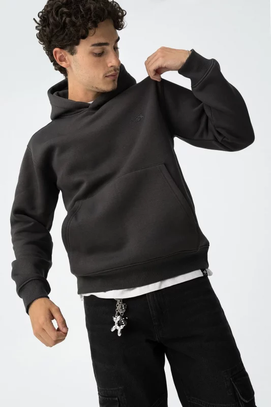 SUDADERA CON CAPUCHA GRIS CHICO 10061839 097 4 SUDADERA CON CAPUCHA CHICO 10061839_097