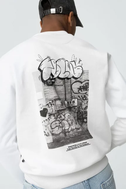SUDADERA STREETWEAR SIN CAPUCHA BLANCA CHICO 10062420_001