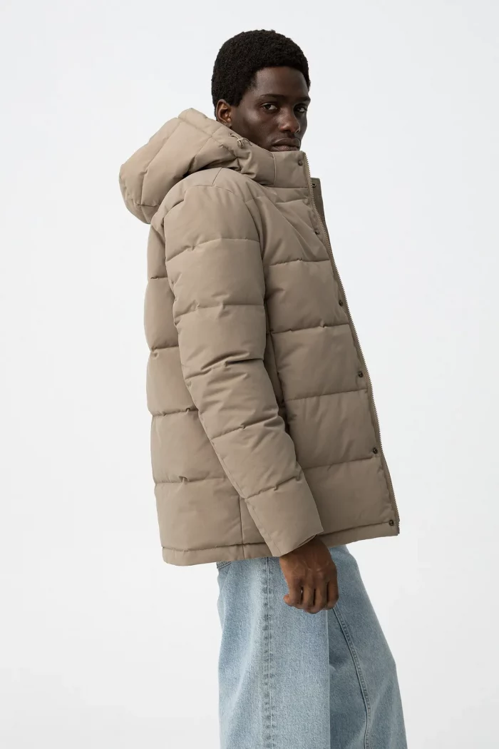 ABRIGO ACOLCHADO BEIGE HOMBRE 10061864_117 (5) ABRIGO ACOLCHADO BEIGE HOMBRE 10061864_117 (2)