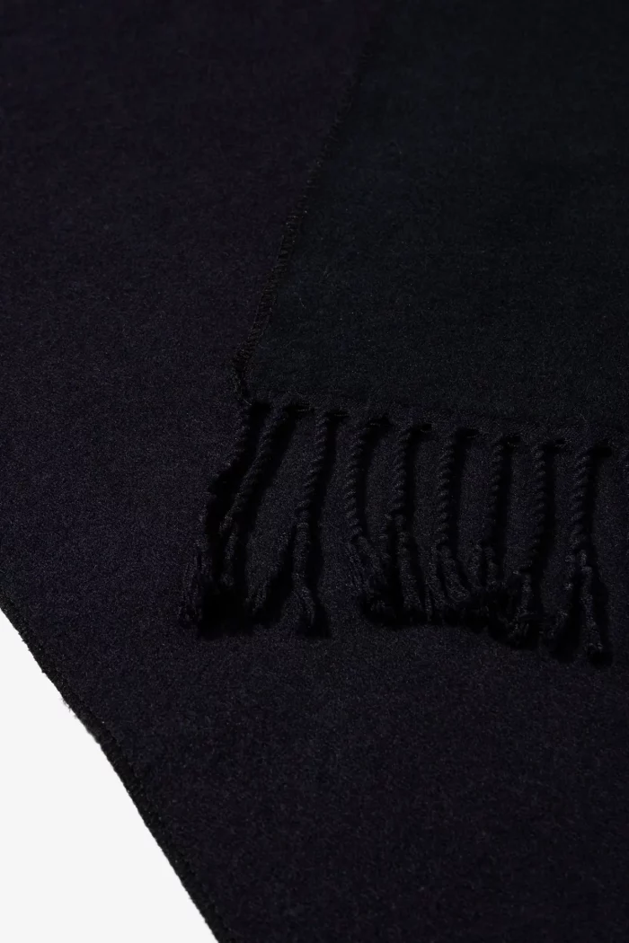 BUFANDA REVERSIBLE CON FLECOS AZUL MARINO HOMBRE 10062628 (3)