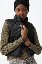 CHALECO ACOLCHADO NEGRO CHICA 10062698_000