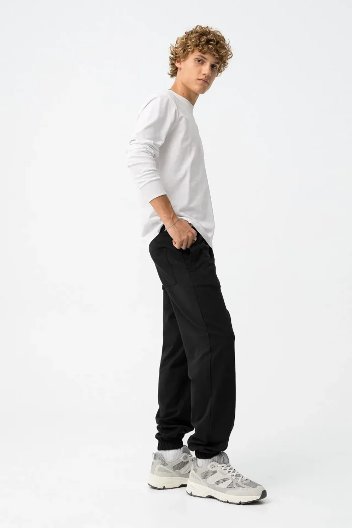 PANTALON CHANDAL NEGRO CHICO 10062327_000