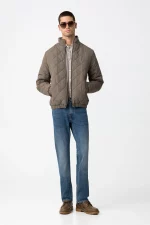 VAQUERO REGULAR FIT LAVADO MEDIO HOMBRE 10063580_M1032