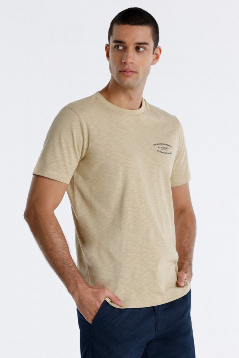 CAMISETA BEIGE HOMBRE 85115-5679_207 BRUNOS BENDORFF (1)