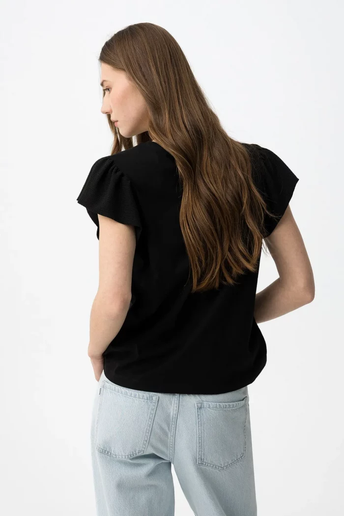 CAMISETA VOLANTES NEGRA MUJER 10064823_000 BRUNOS TIFFOSI