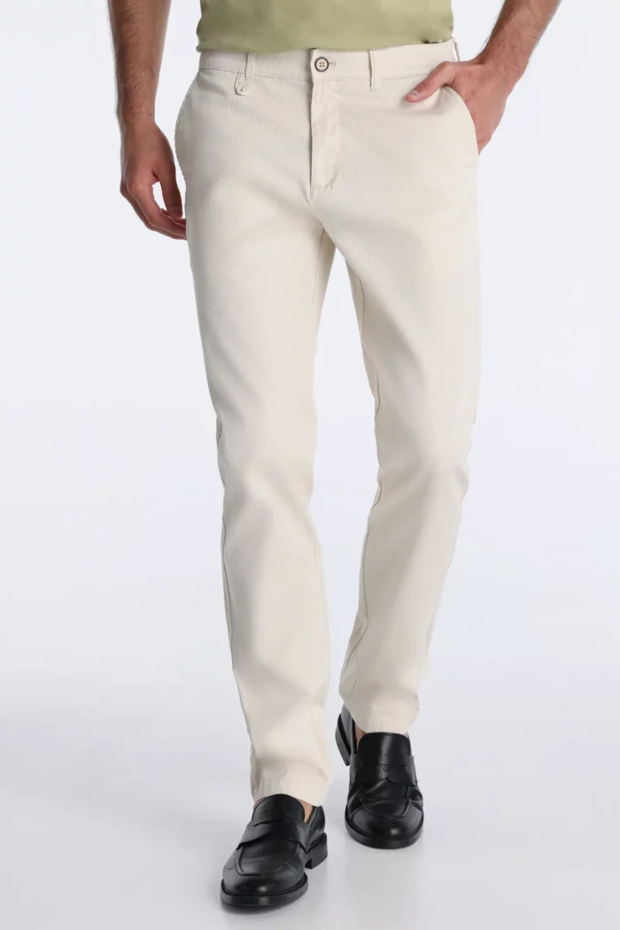 PANTALON CHINO BLANCO ROTO HOMBRE 80010-5385-208 BRUNOS BENDROFF (2) PANTALON CHINO BLANCO ROTO HOMBRE 80010-5385-208 BRUNOS BENDROFF (2)