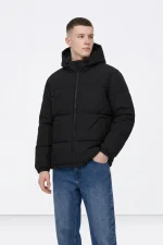 CHAQUETA ACOLCHADA NEGRA HOMBRE 10067858_000 TIFFOSI BRUNOS (1)